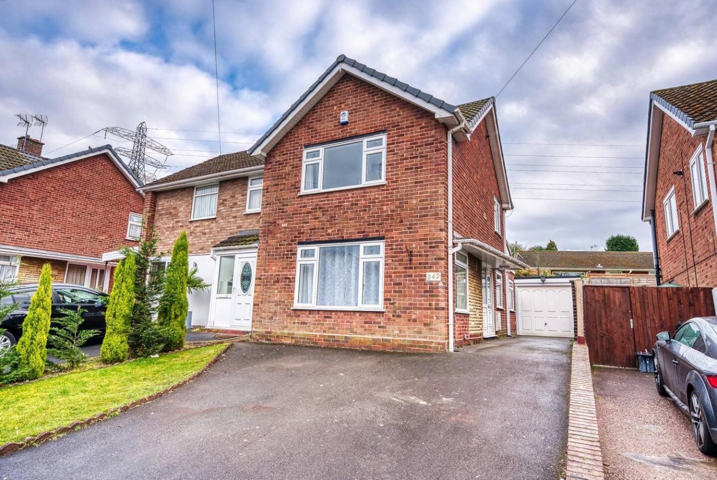 Dudley-5 Beds-Contractors-Parking-Long Stay! Exterior photo